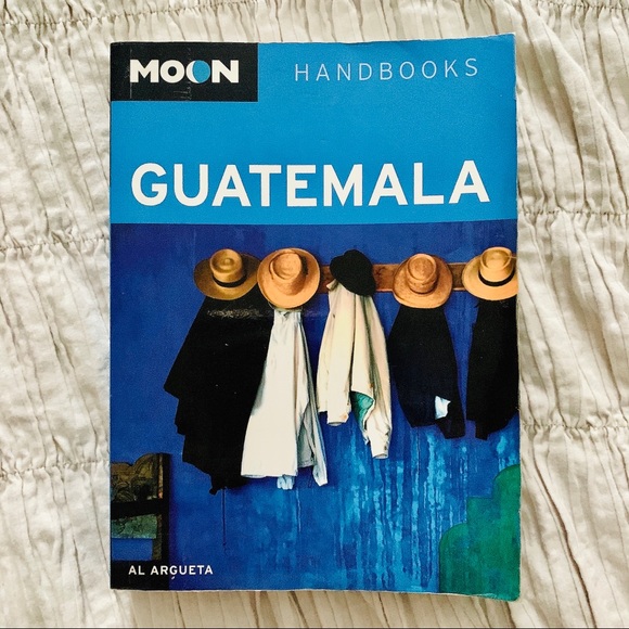 Travel Books, Set of 2 - Picture 2 of 7